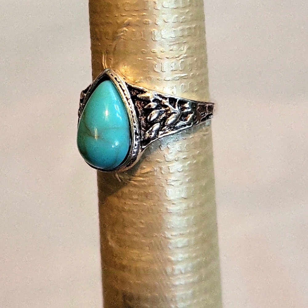 Silver Turquoise Pear Ring